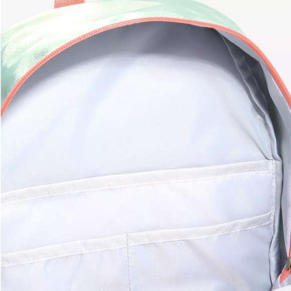 Disney Winnie the Pooh Multi-Pocket Backpack with Plush Pooh Bear Keychain NWT - Picture 4 of 4